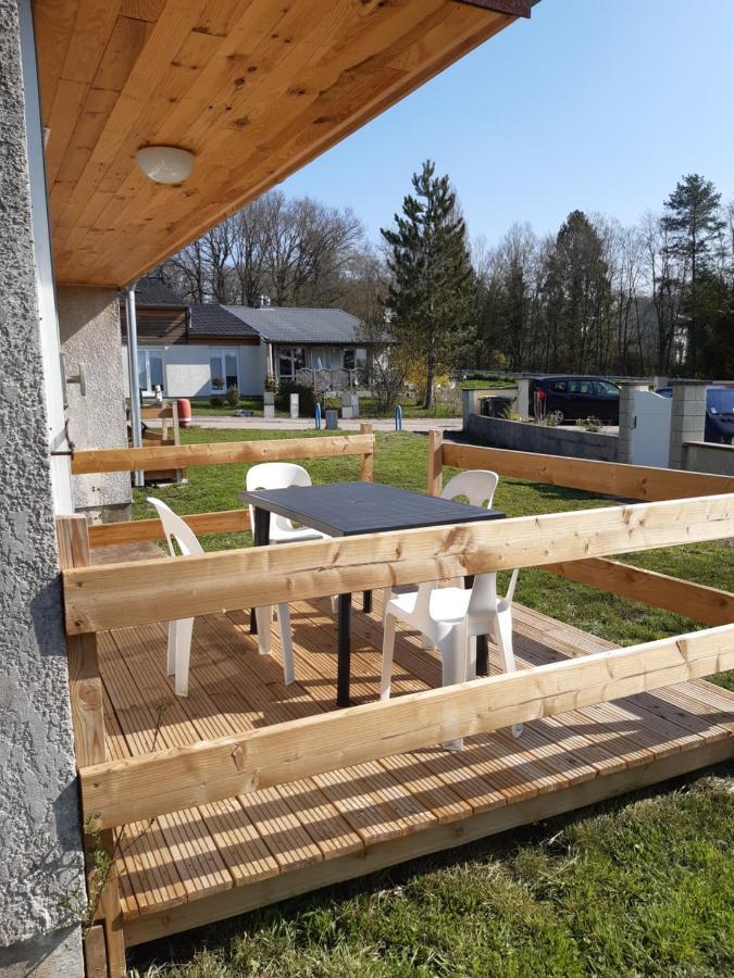 Studio Albert Avec Terrasse A Proximite De Metz Exterior photo
